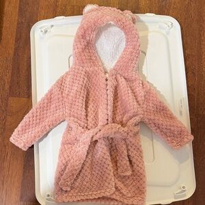 Cozy pink baby robe 0-9m